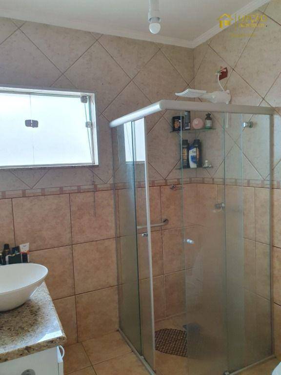 Casa de Condomínio à venda com 3 quartos, 400m² - Foto 10