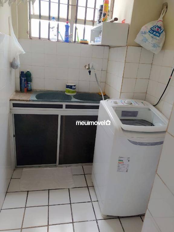 Apartamento à venda com 2 quartos, 62m² - Foto 9