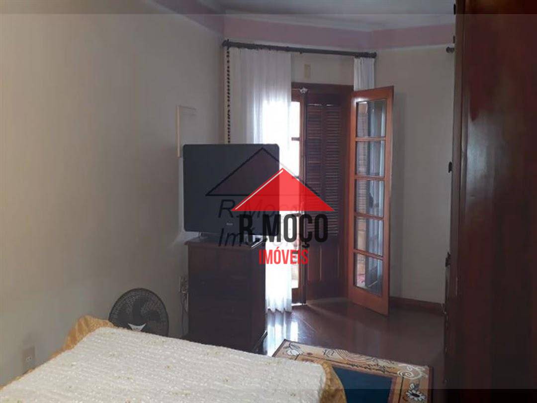 Sobrado à venda com 3 quartos, 300m² - Foto 20