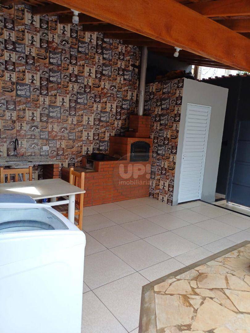 Casa à venda com 4 quartos, 110m² - Foto 9