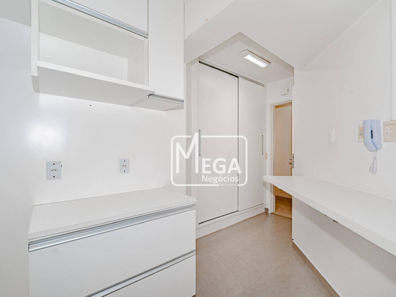 Apartamento à venda com 3 quartos, 98m² - Foto 8