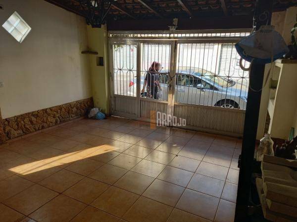 Sobrado à venda com 3 quartos, 90m² - Foto 4