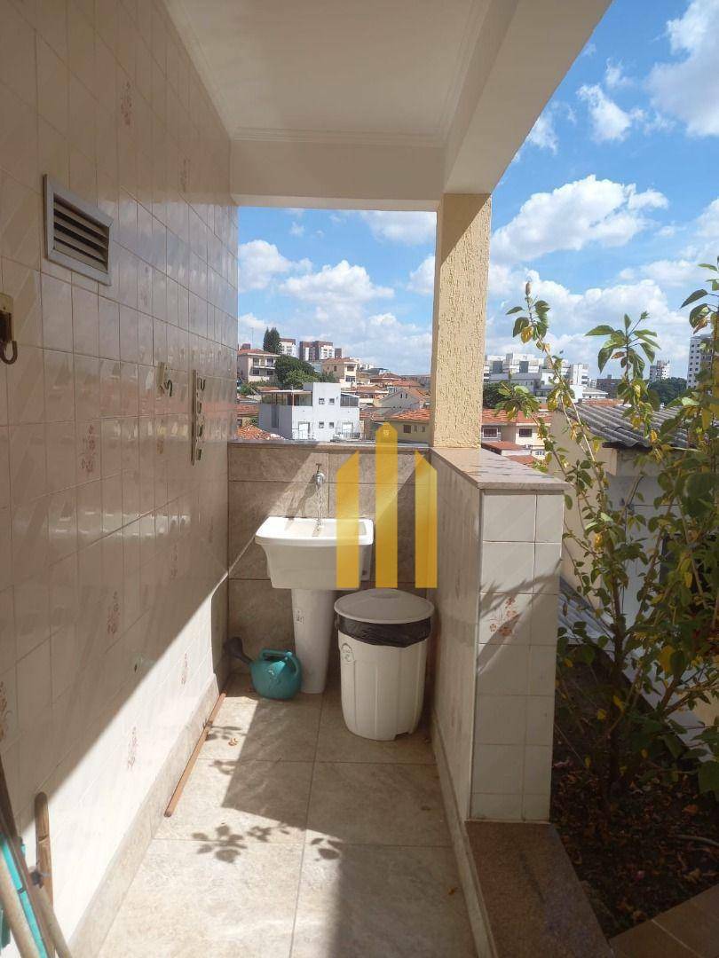 Sobrado à venda e aluguel com 3 quartos, 190m² - Foto 10