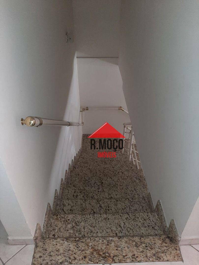 Sobrado à venda com 3 quartos, 150m² - Foto 15