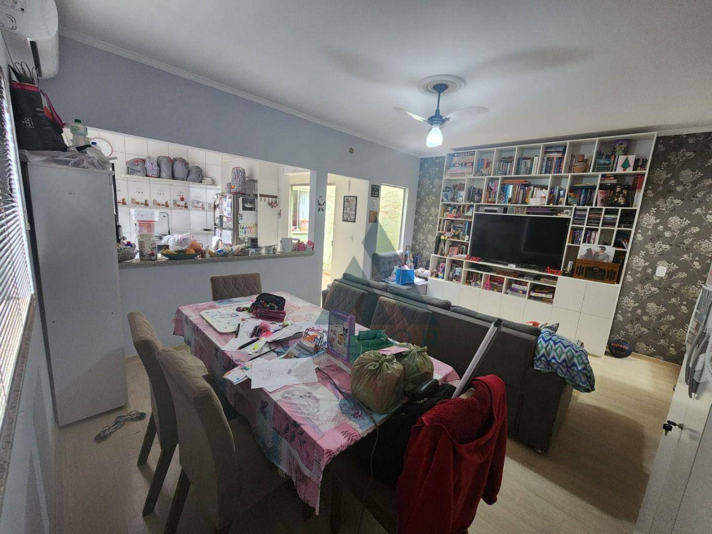 Casa, 3 quartos, 158 m² - Foto 3