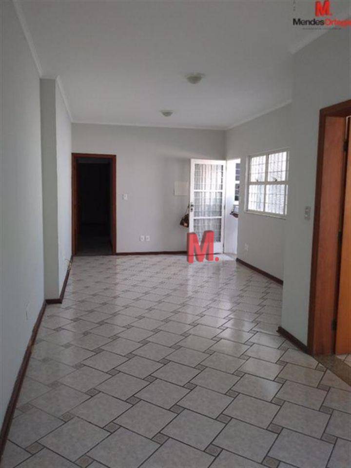 Casa à venda com 2 quartos, 97m² - Foto 8