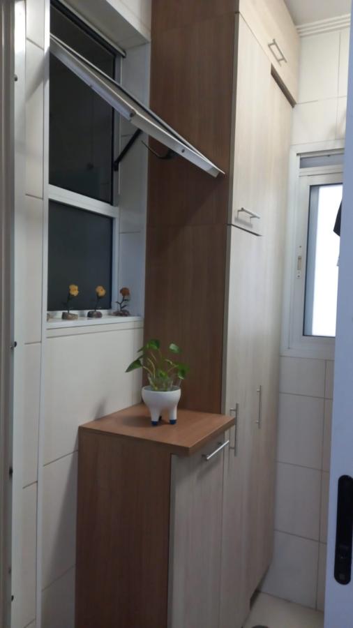 Apartamento à venda com 2 quartos, 56m² - Foto 2