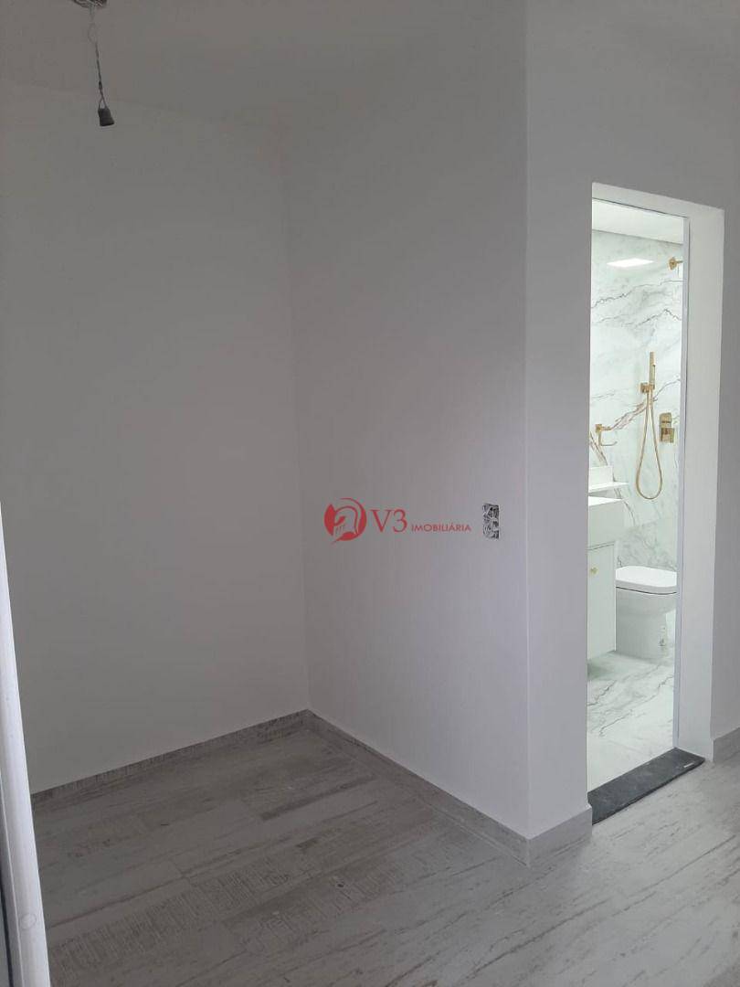 Sobrado à venda com 3 quartos, 219m² - Foto 9