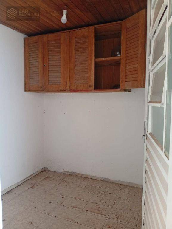 Casa à venda e aluguel com 4 quartos, 275m² - Foto 26