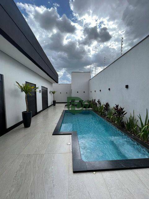 Casa, 3 quartos, 200 m² - Foto 1