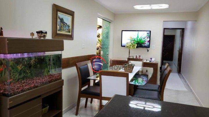 Sobrado à venda com 3 quartos, 207m² - Foto 1