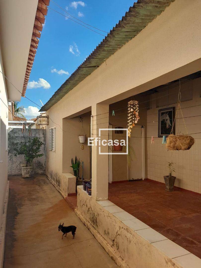 Casa à venda com 3 quartos, 120m² - Foto 16