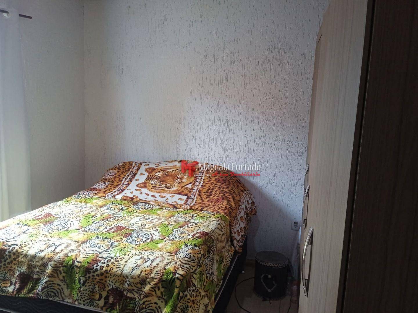 Casa à venda com 4 quartos, 120m² - Foto 3