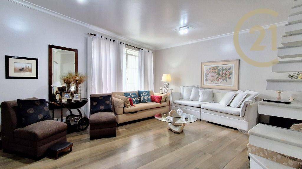 Casa à venda com 3 quartos, 275m² - Foto 1