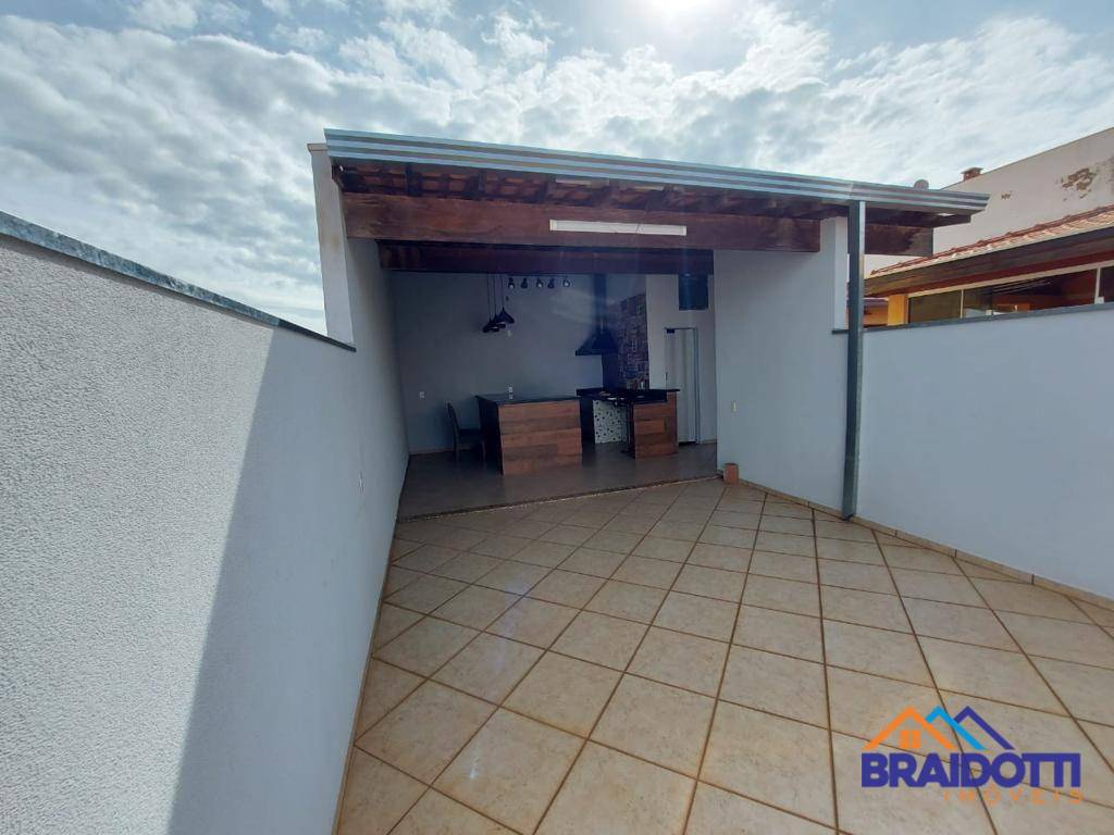 Casa à venda com 3 quartos, 204m² - Foto 25