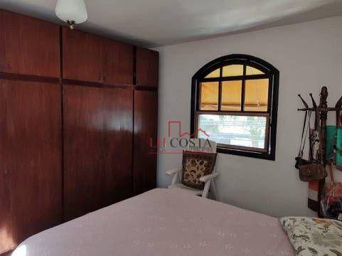 Casa à venda com 5 quartos, 250m² - Foto 5