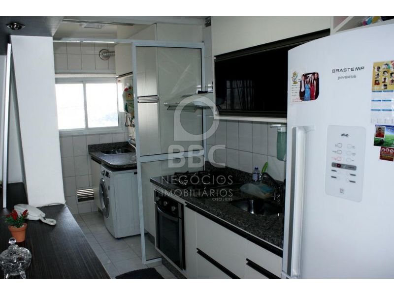 Apartamento à venda com 3 quartos, 77m² - Foto 7