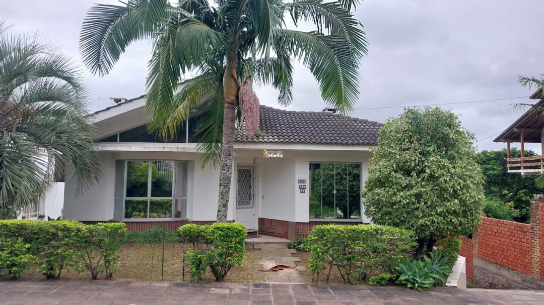 Casa de Condomínio à venda com 4 quartos, 300m² - Foto 3