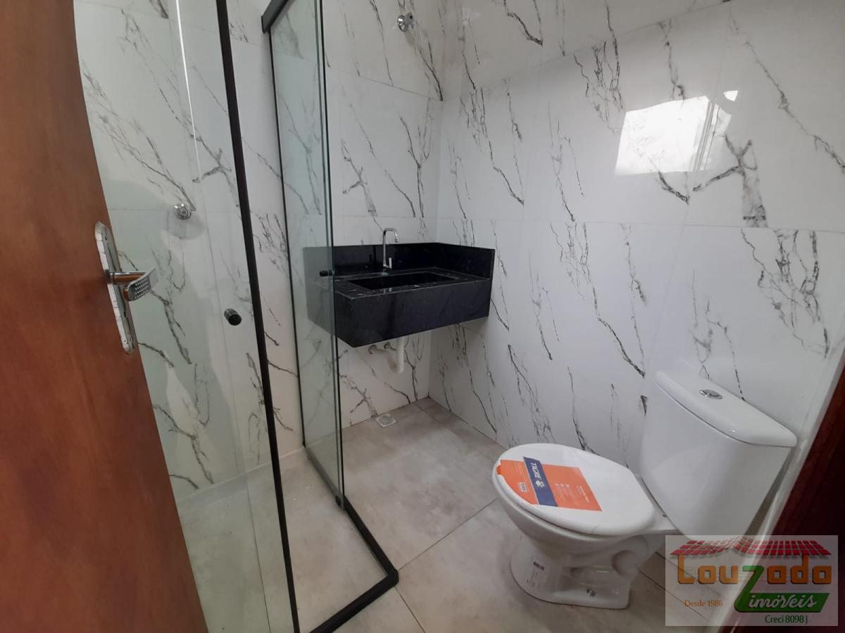 Casa à venda com 2 quartos, 145m² - Foto 12