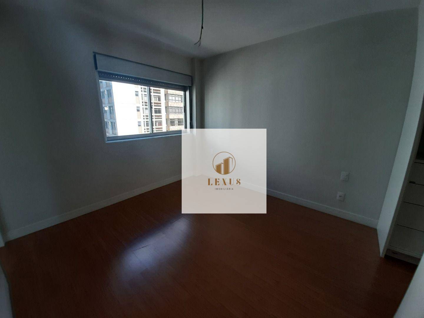 Apartamento à venda com 2 quartos, 66m² - Foto 10