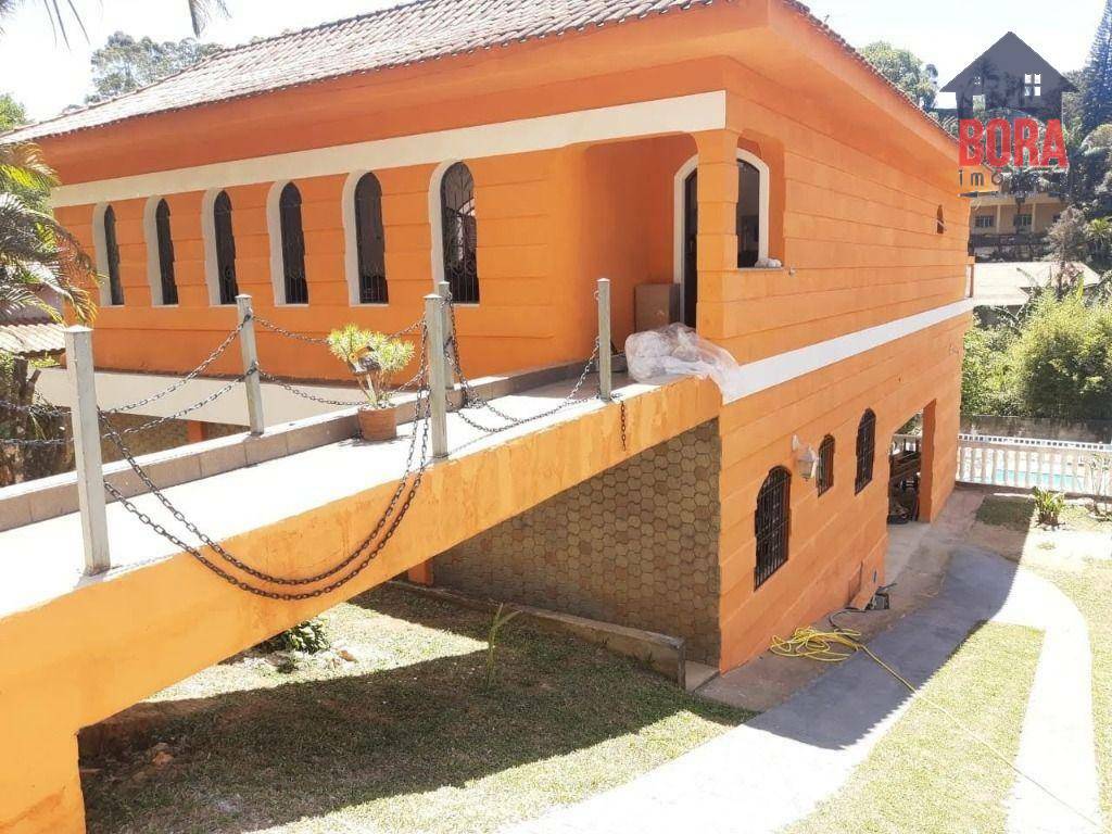 Chácara à venda com 5 quartos, 400m² - Foto 2