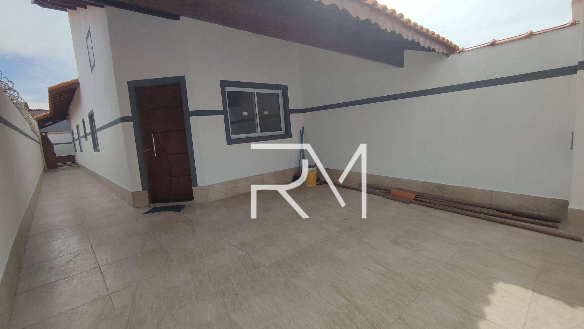 Casa à venda com 2 quartos, 67m² - Foto 1