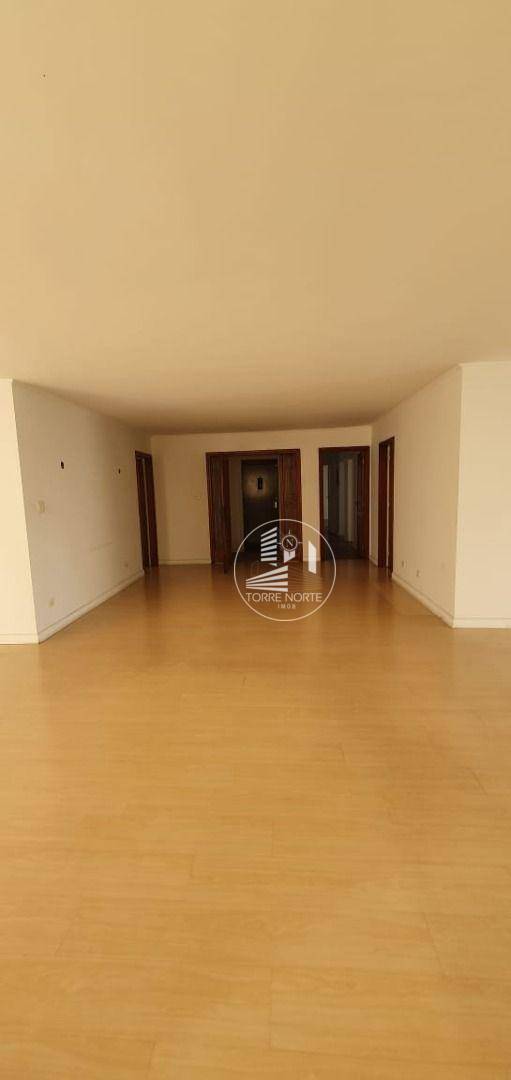 Apartamento à venda com 3 quartos, 256m² - Foto 37