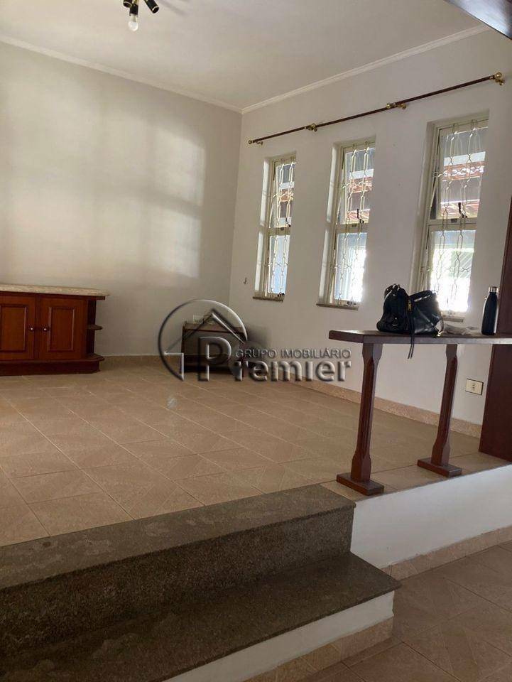 Casa à venda e aluguel com 3 quartos, 262m² - Foto 18