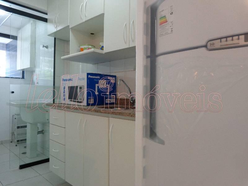 Apartamento para alugar com 2 quartos, 55m² - Foto 11