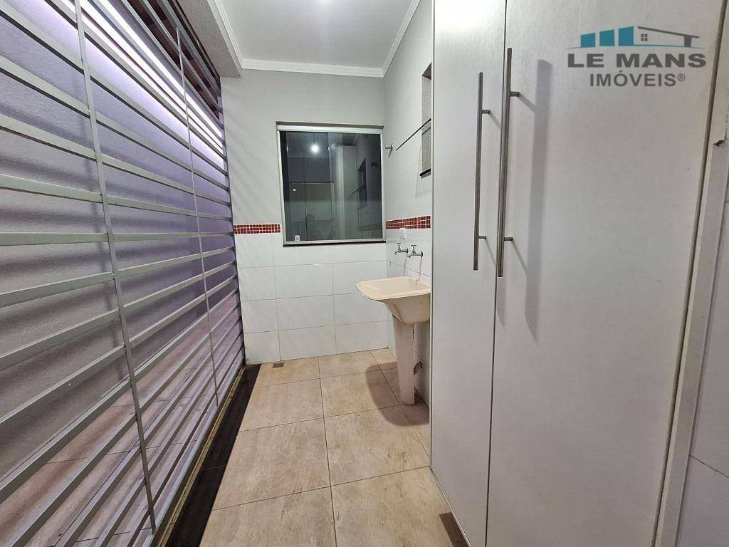 Casa à venda com 3 quartos, 150m² - Foto 32