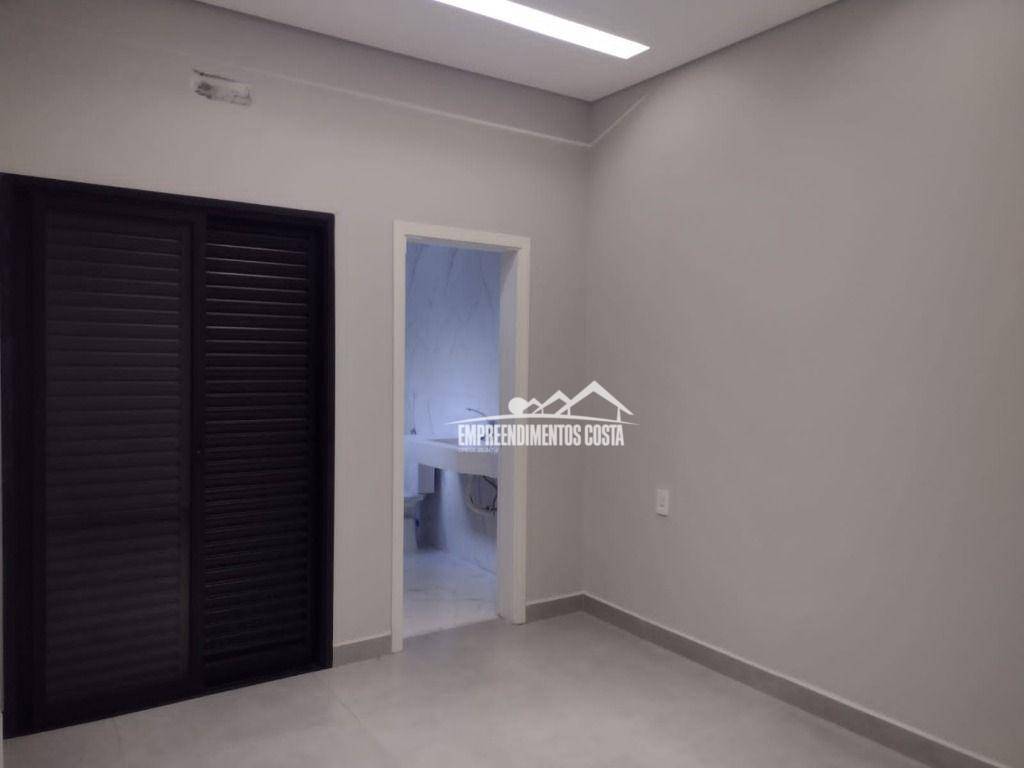 Casa à venda com 3 quartos, 172M2 - Foto 5