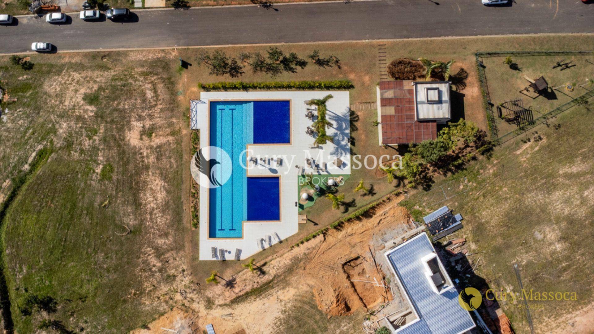 Casa de Condomínio à venda com 4 quartos, 350m² - Foto 57