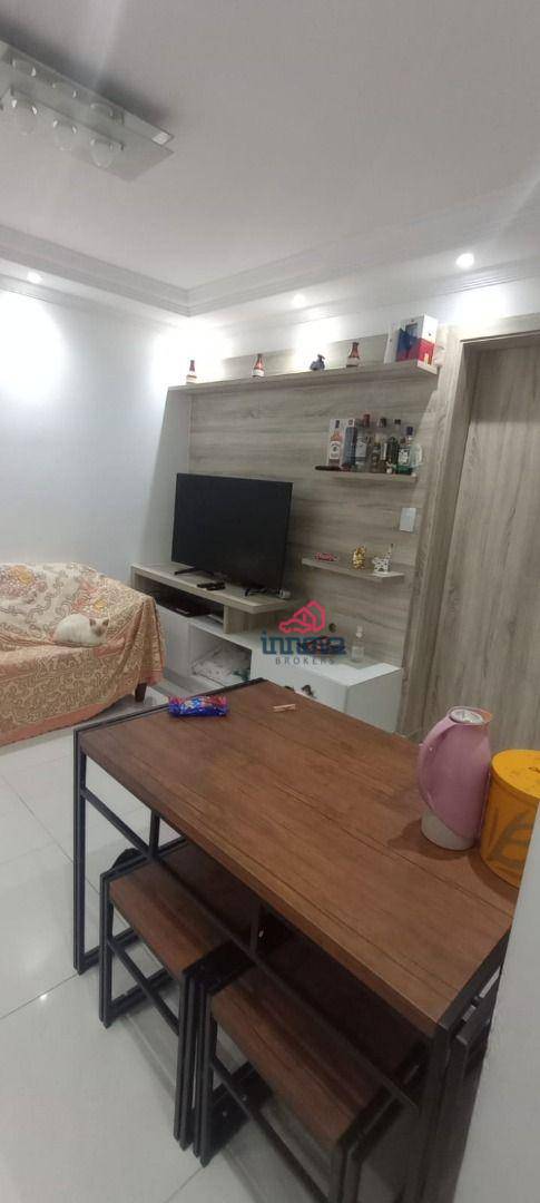 Apartamento à venda com 2 quartos, 44m² - Foto 2