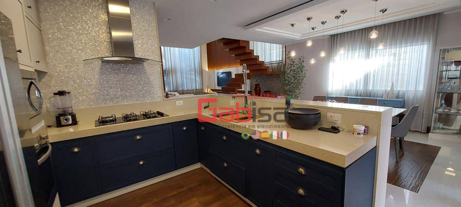 Casa à venda com 5 quartos, 350m² - Foto 11