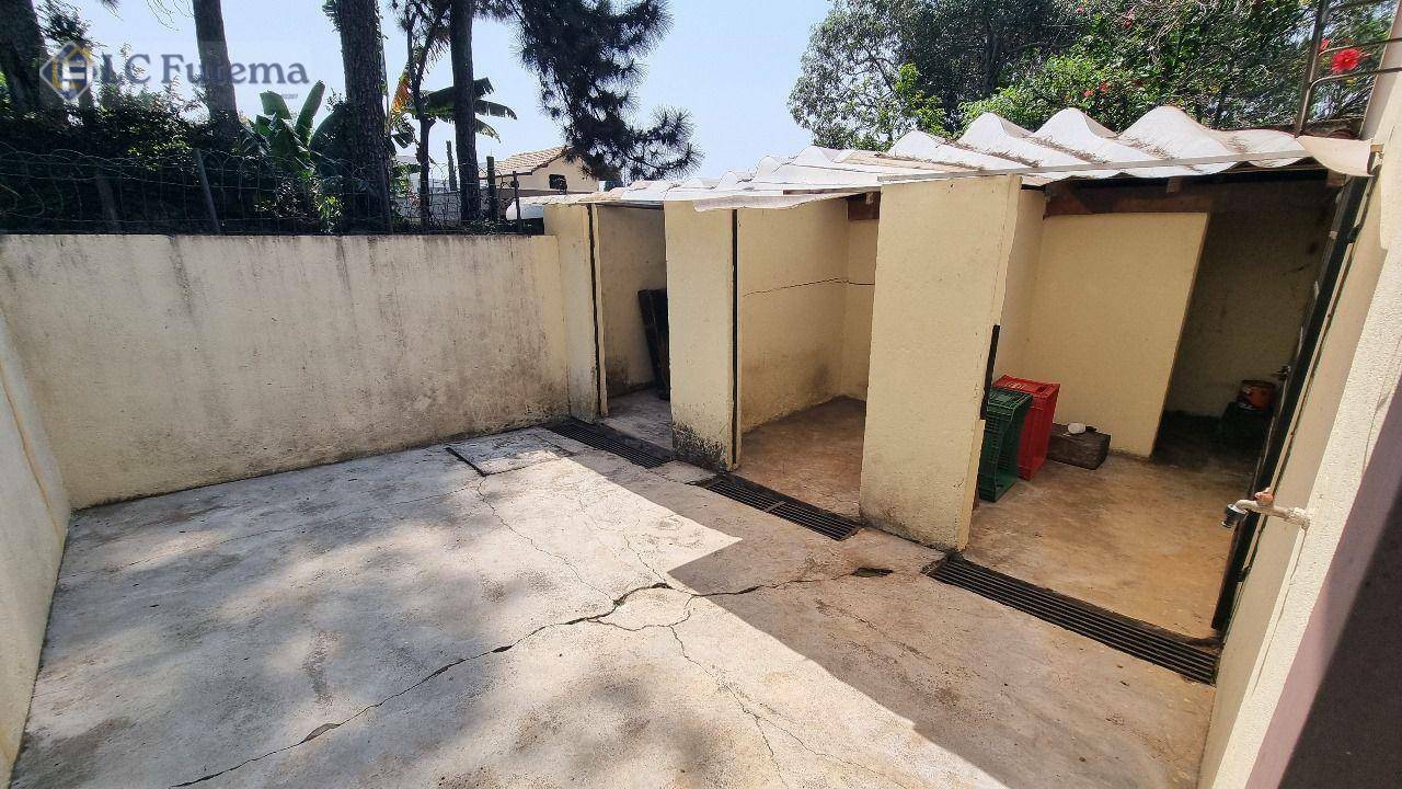 Casa de Condomínio à venda com 4 quartos, 363m² - Foto 35