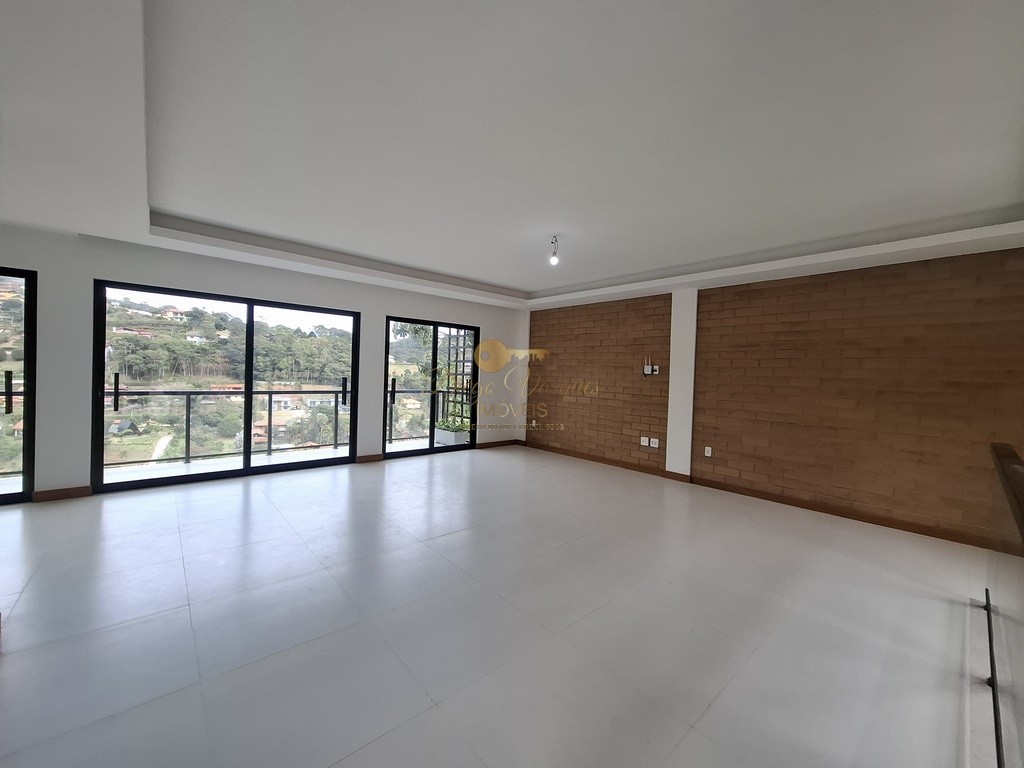 Casa de Condomínio à venda com 4 quartos, 535m² - Foto 3
