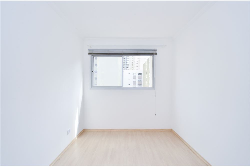 Apartamento à venda com 1 quarto, 37m² - Foto 10