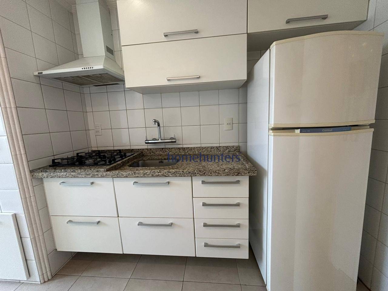 Apartamento à venda com 1 quarto, 62m² - Foto 8