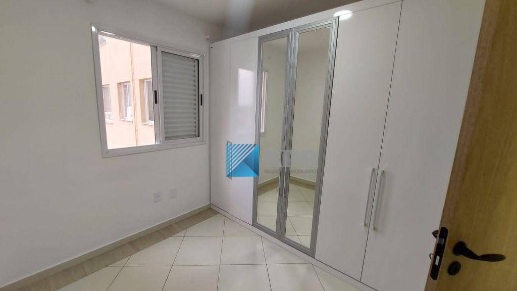 Apartamento à venda com 2 quartos, 61m² - Foto 9