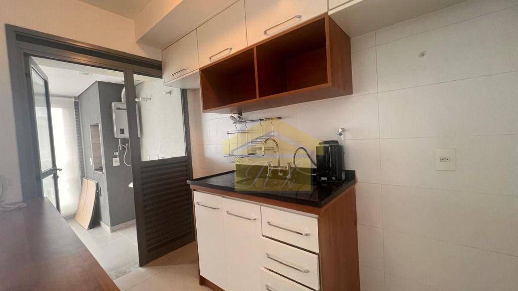 Apartamento para alugar com 2 quartos, 68m² - Foto 2