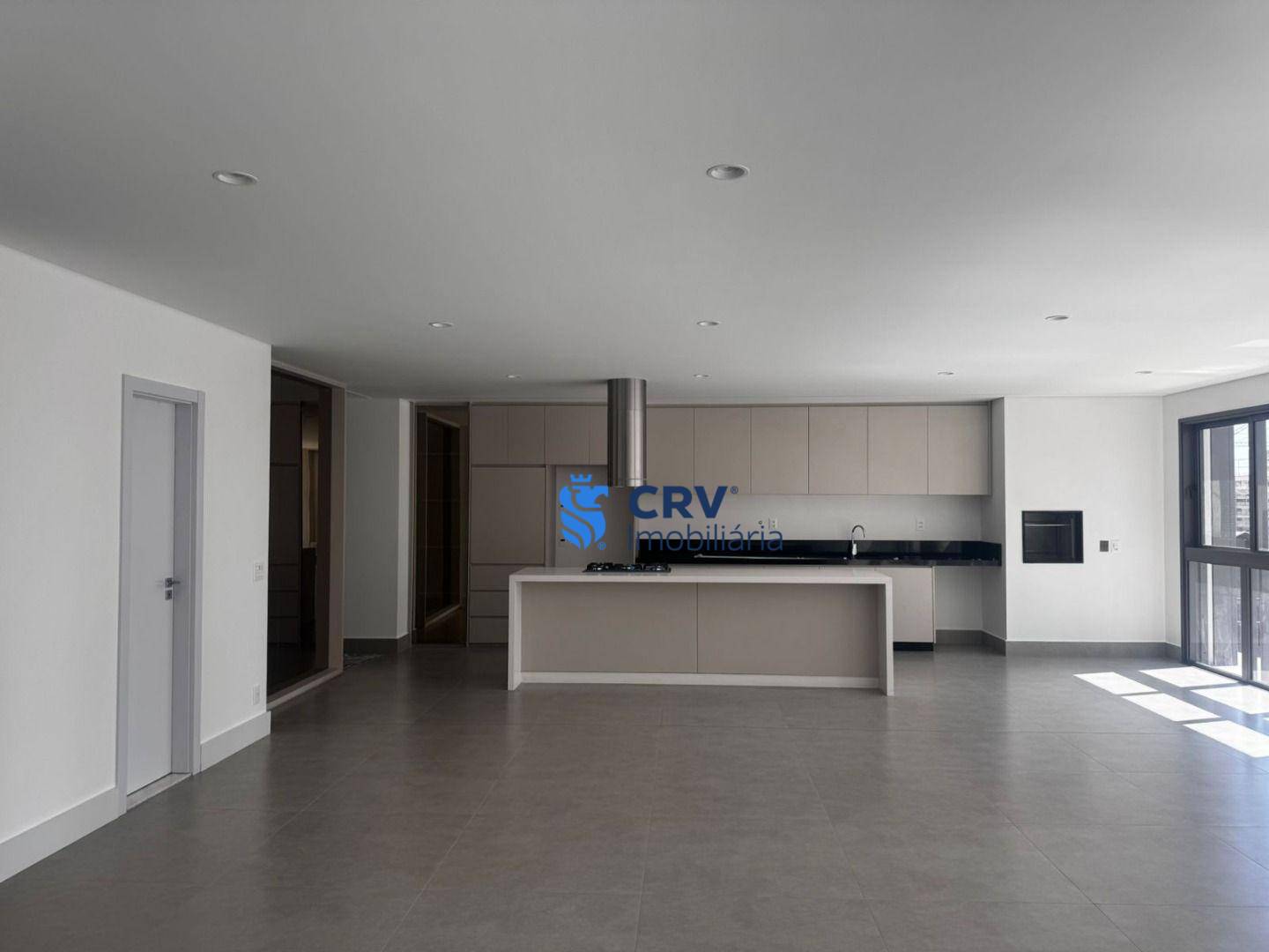 Apartamento, 3 quartos, 185 m² - Foto 2