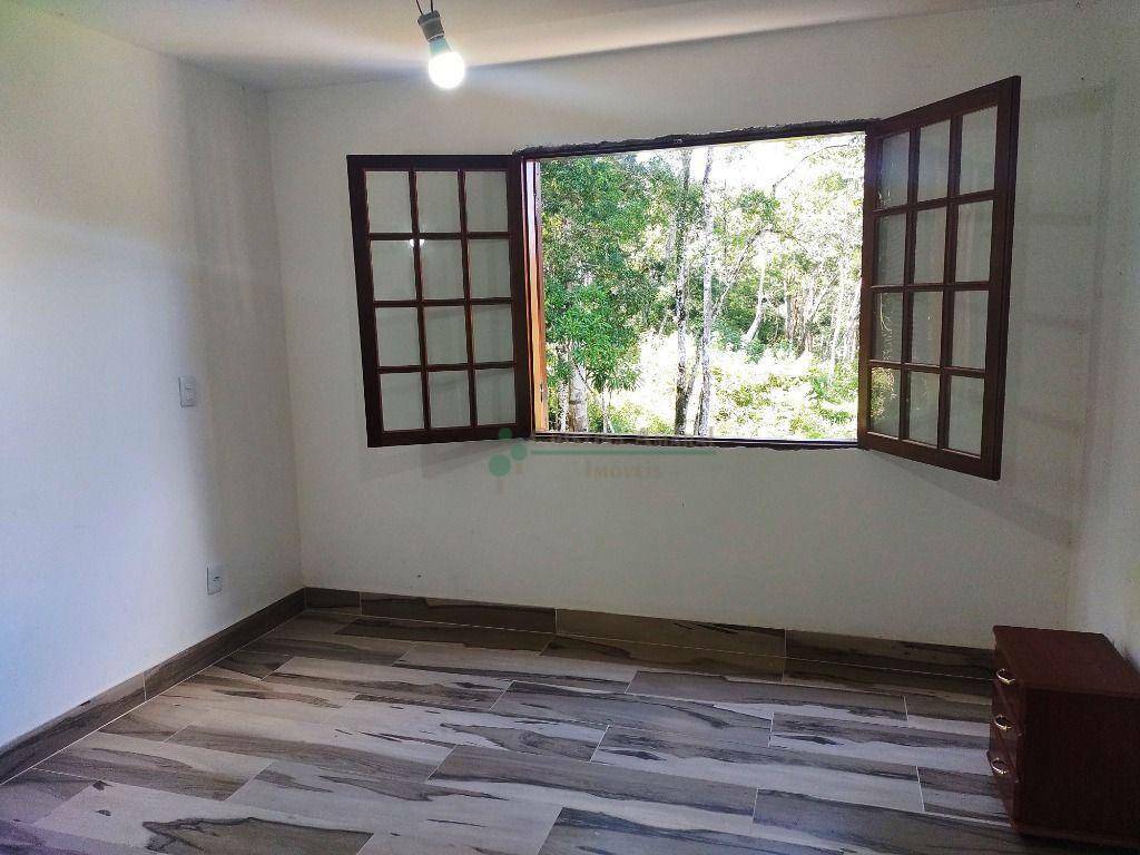 Casa de Condomínio à venda com 4 quartos, 275m² - Foto 11