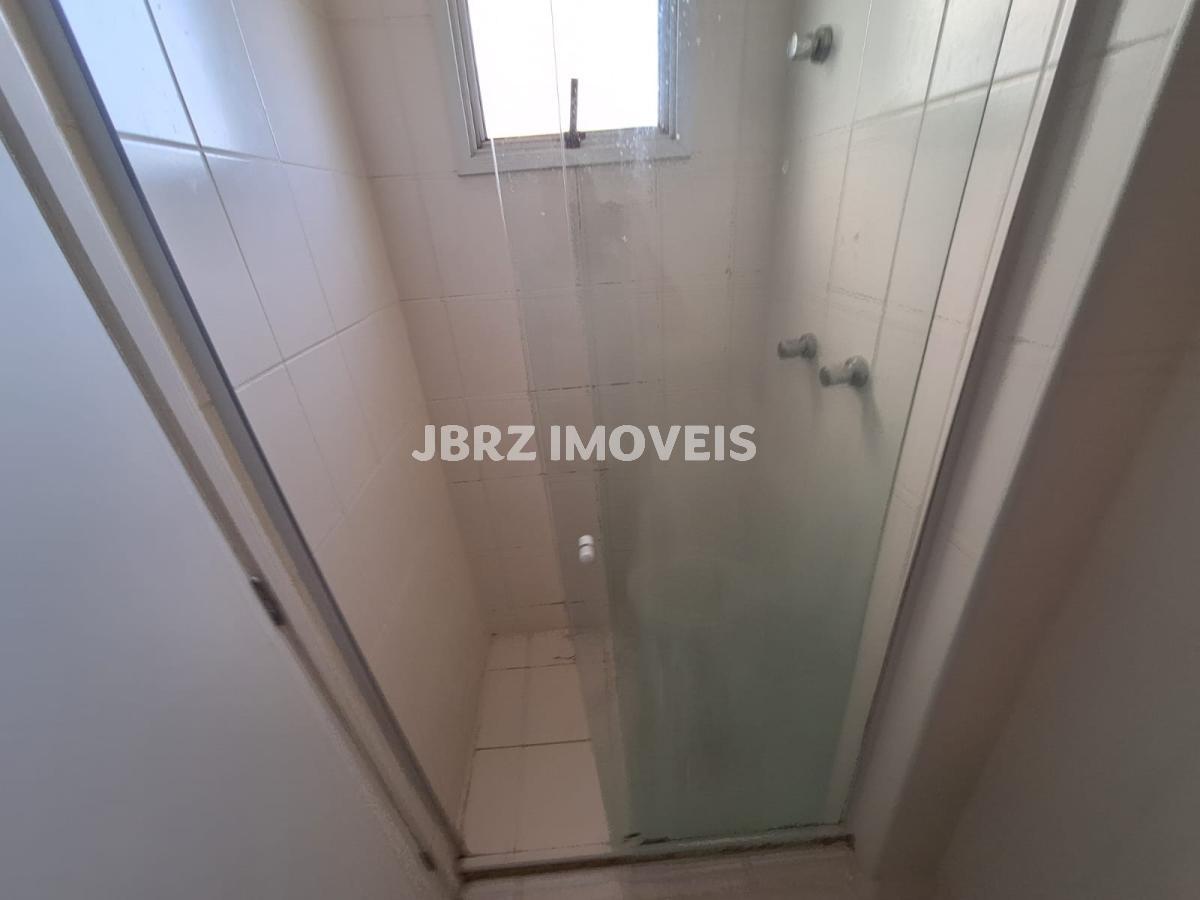 Apartamento à venda com 2 quartos, 76m² - Foto 19