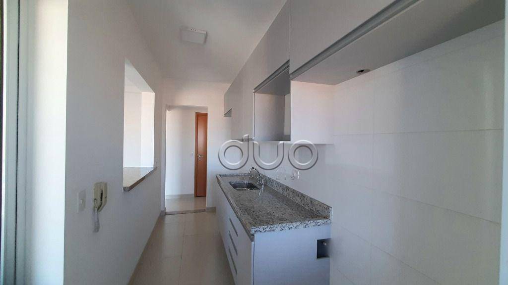 Apartamento para alugar com 3 quartos, 86m² - Foto 12