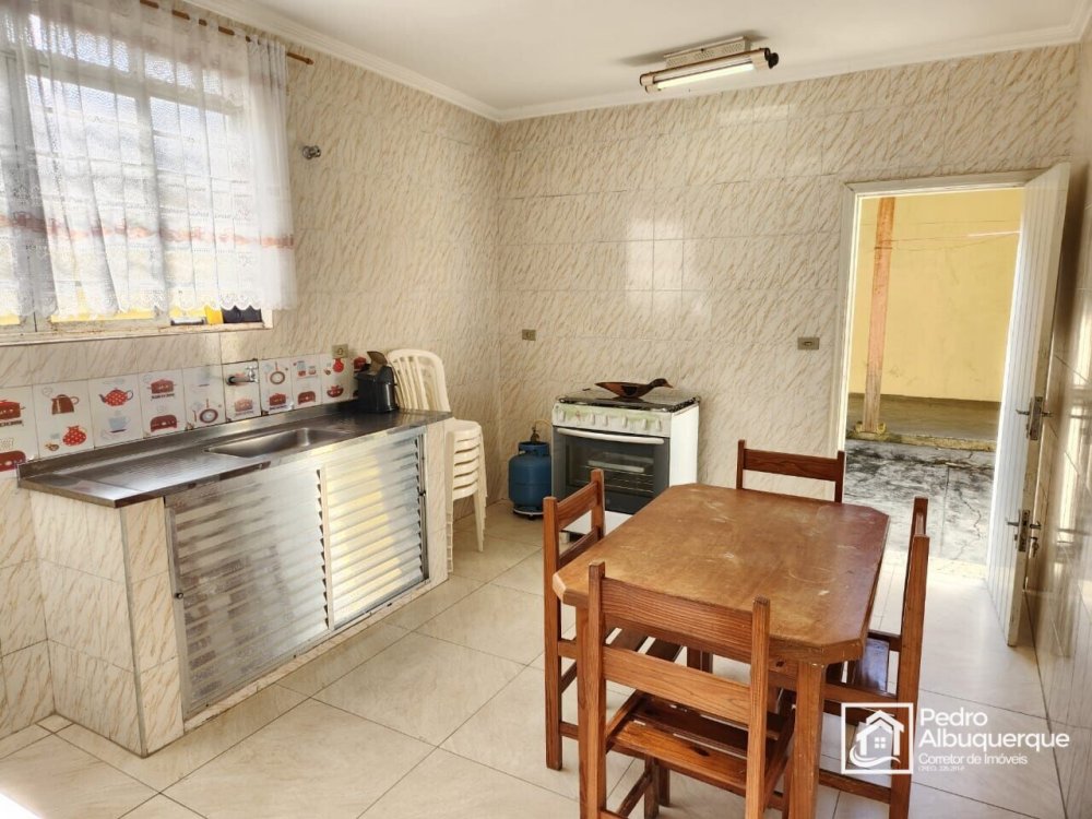 Casa à venda com 2 quartos, 47m² - Foto 15