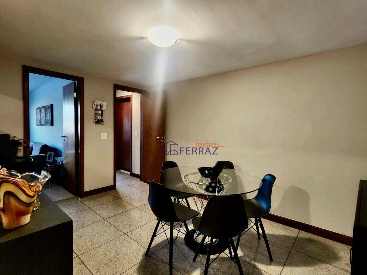 Apartamento à venda com 4 quartos, 220m² - Foto 18