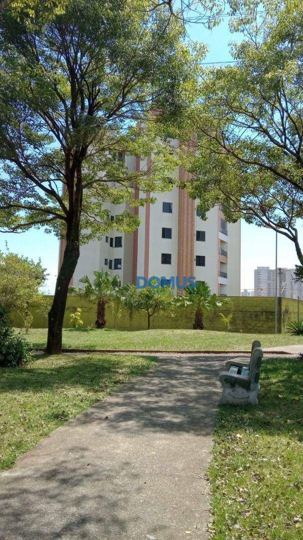 Apartamento à venda com 3 quartos, 87m² - Foto 28