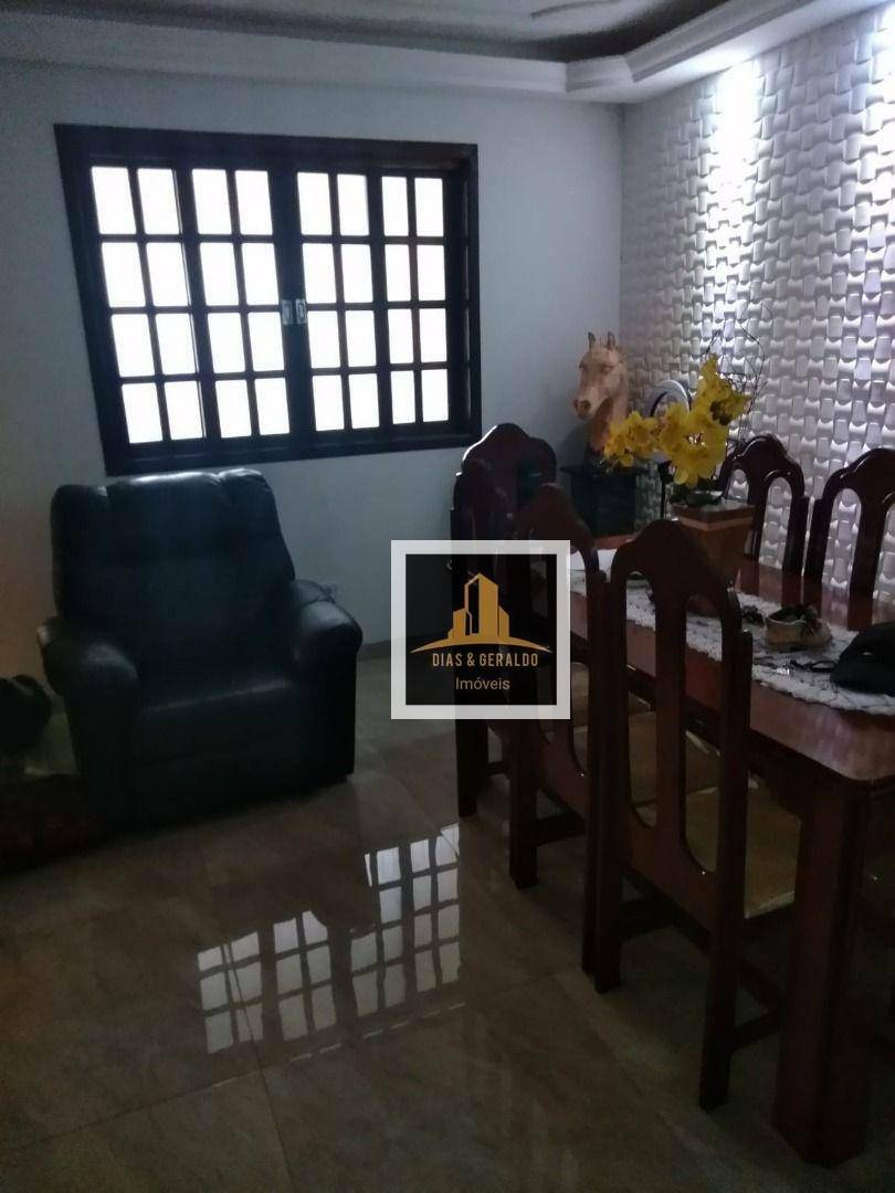 Sobrado à venda com 3 quartos, 200m² - Foto 6