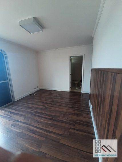 Apartamento à venda com 3 quartos, 128m² - Foto 3