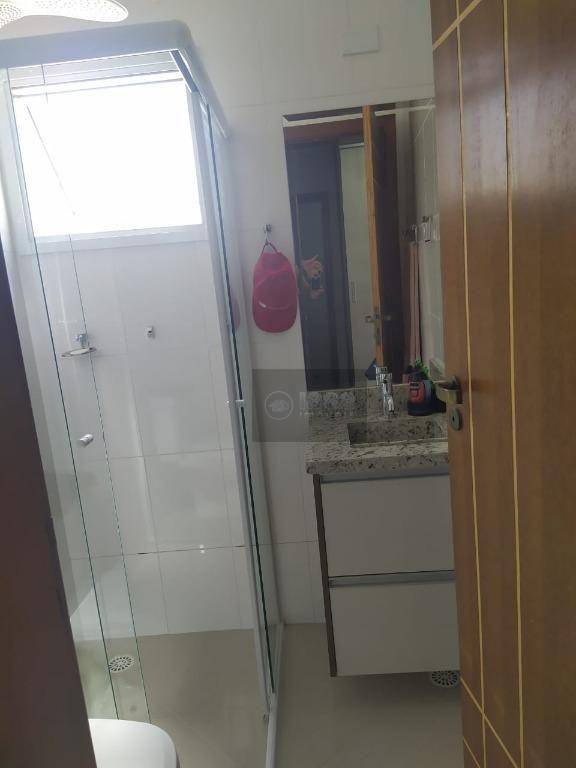 Sobrado à venda com 3 quartos, 215M2 - Foto 49